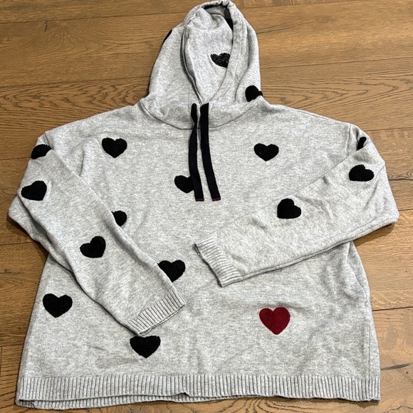 CHARLIE B Sweaters - CHARLIE B Gray Hoodie Oversized Sweater with Black and Red Heart Accents